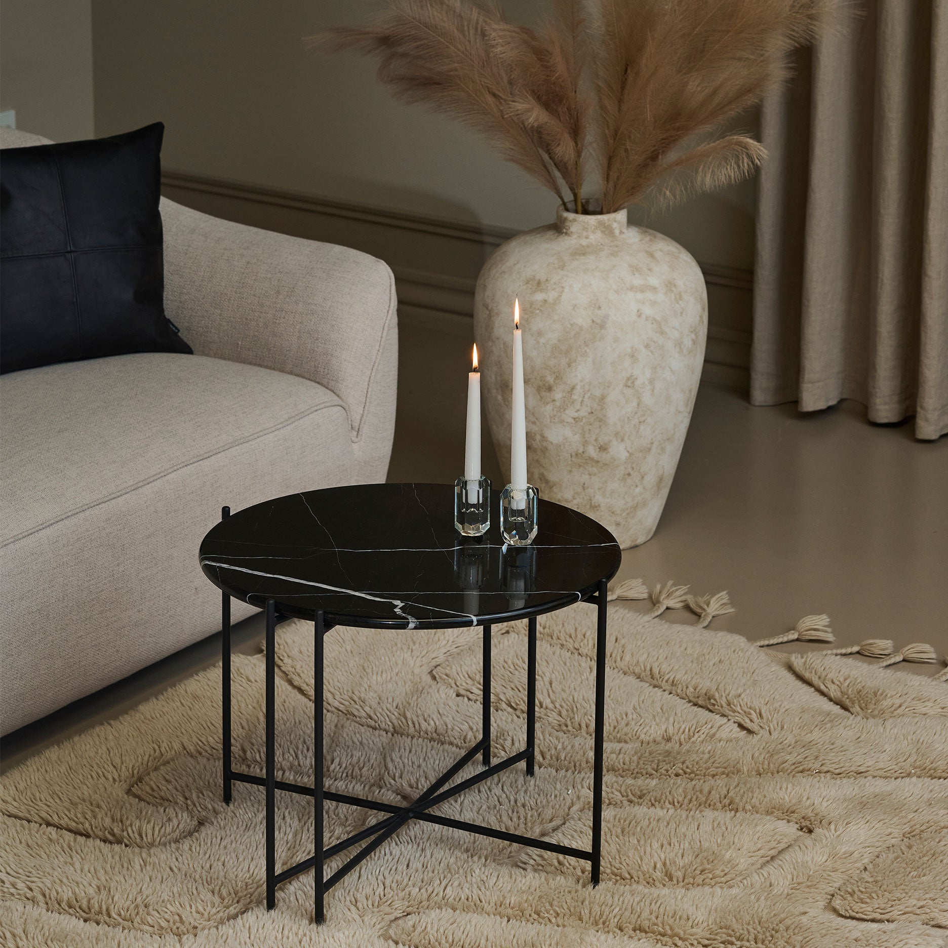 Viola III sofabord i marmor Ø62 cm